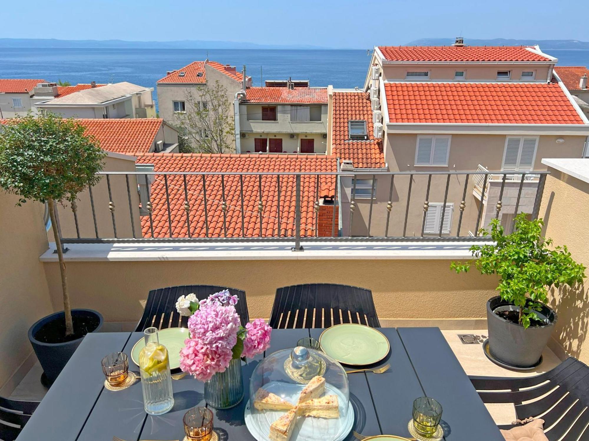 Luxury Apartments Luna Tucepi Exterior photo