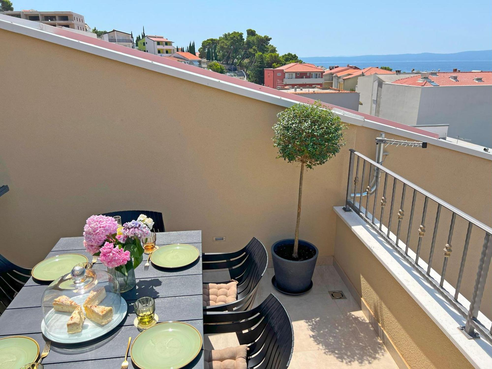 Luxury Apartments Luna Tucepi Exterior photo