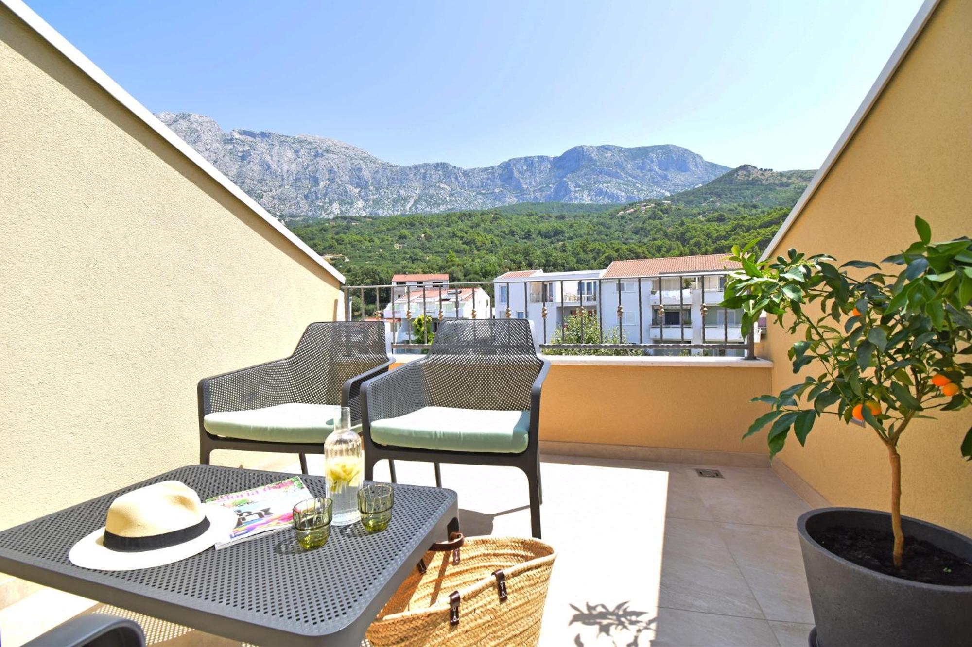 Luxury Apartments Luna Tucepi Exterior photo